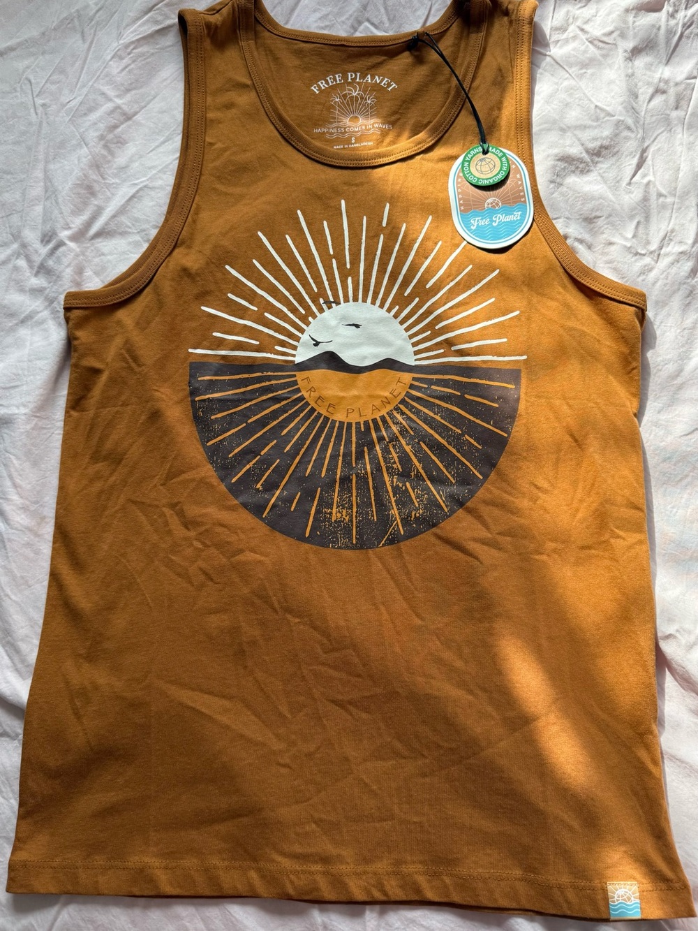 Free Planet Sunburst Graphic Tank Top S